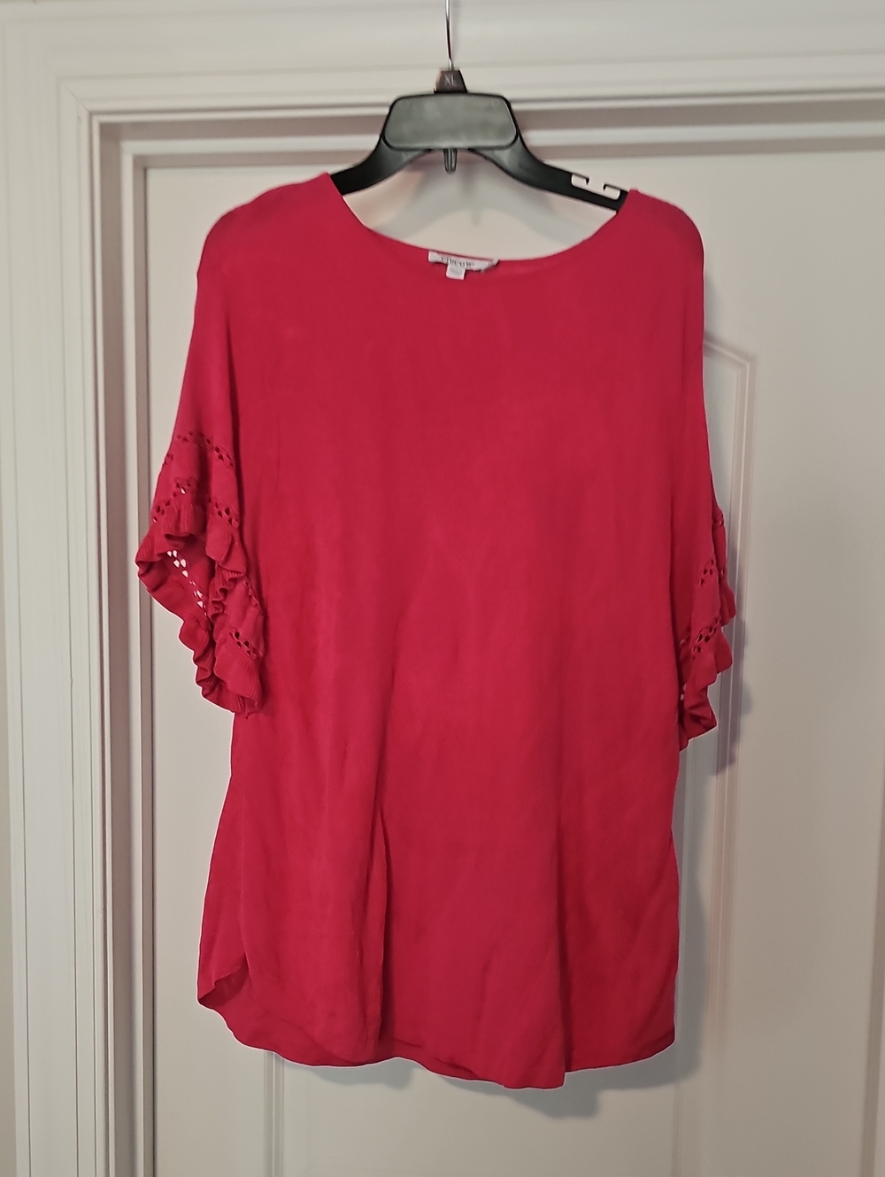 Chico's Fuchsia Eyelet Ruffle Sleeve Tunic